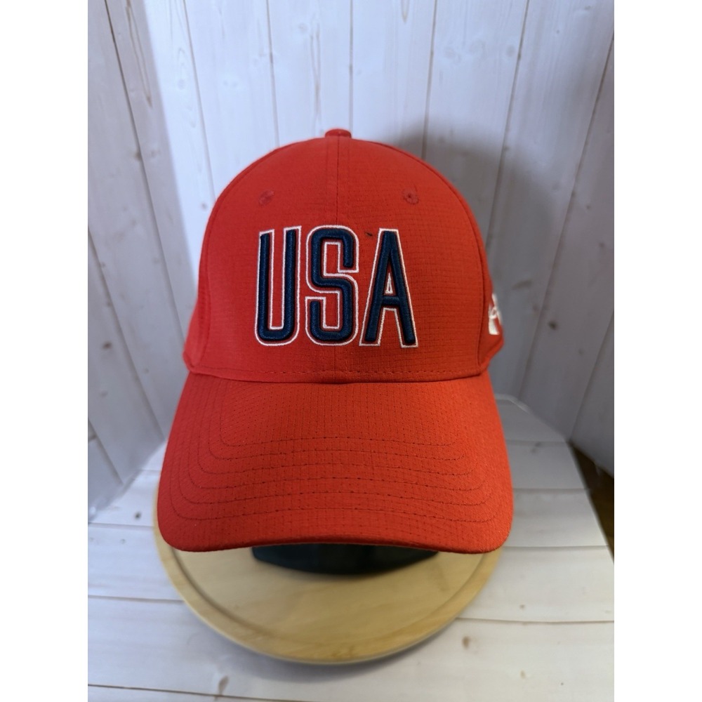 Under Armour USA Red Baseball Cap hat Black Logo Youth Classic Fit M/L Fitted